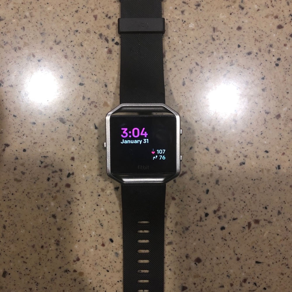 Fitbit Blaze Smart Fitness Watch (Size small)